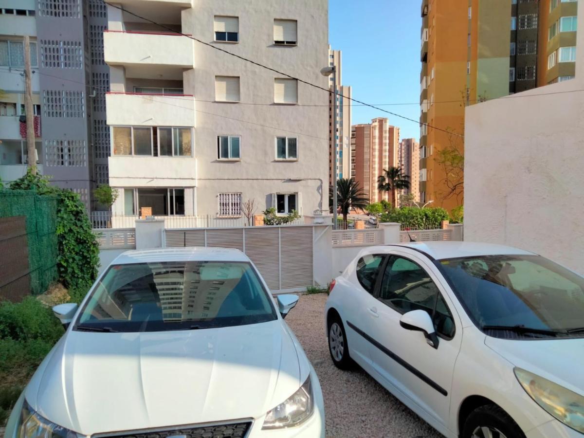 Loft Con Terreno Privado Y Parking Compartido - A 800m De Playa Poniente Hébergement de vacances