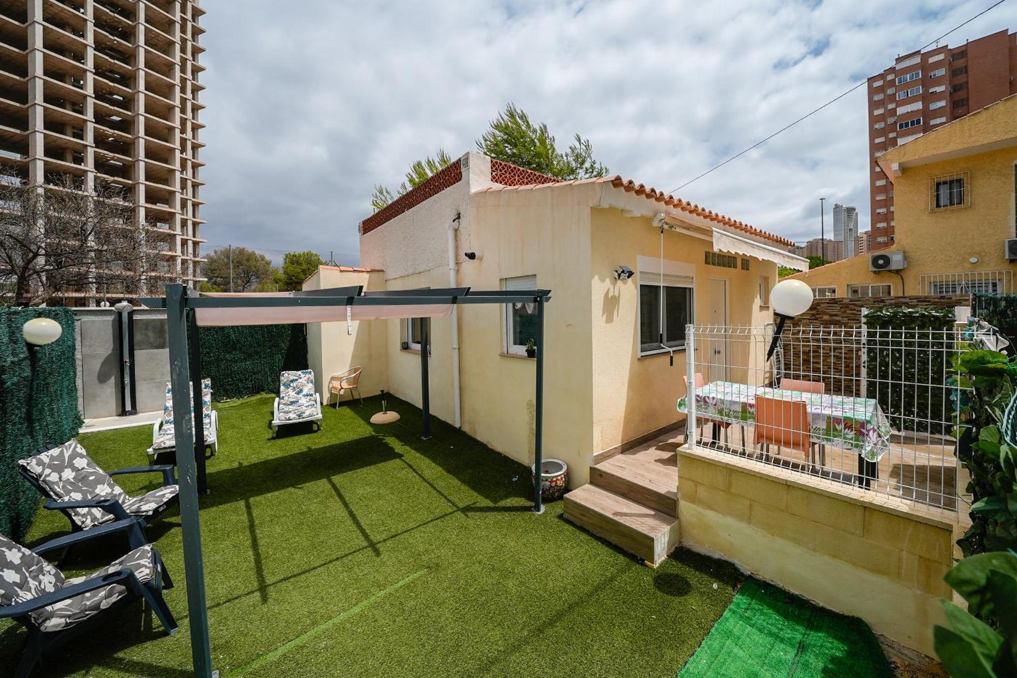 Hébergement de vacances Loft Con Terreno Privado Y Parking Compartido - A 800m De Playa Poniente Benidorm